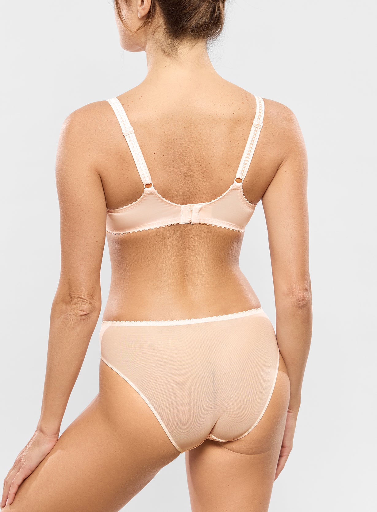 LUNA Brief ( 03233) QUARTZ
